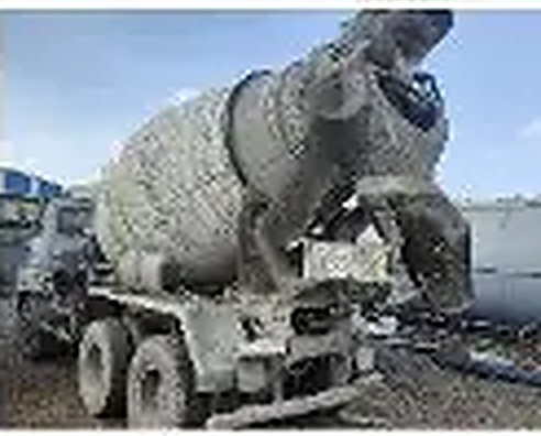 Transit mixer before overhaul